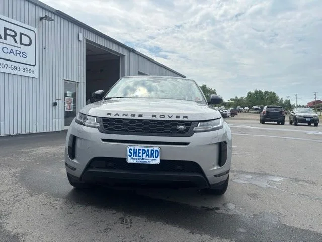 Used 2023 Gray Land Rover S image 8