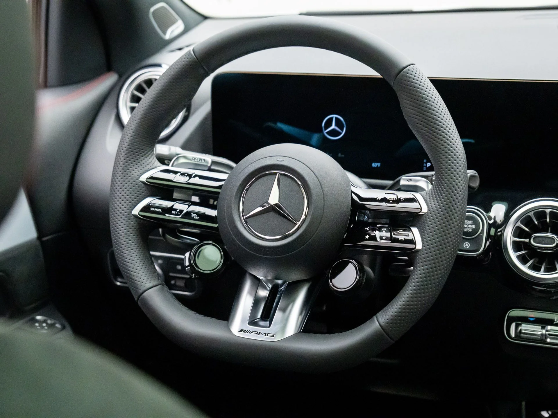 New 2026 White Mercedes-Benz GLA 35 AMG® image 11