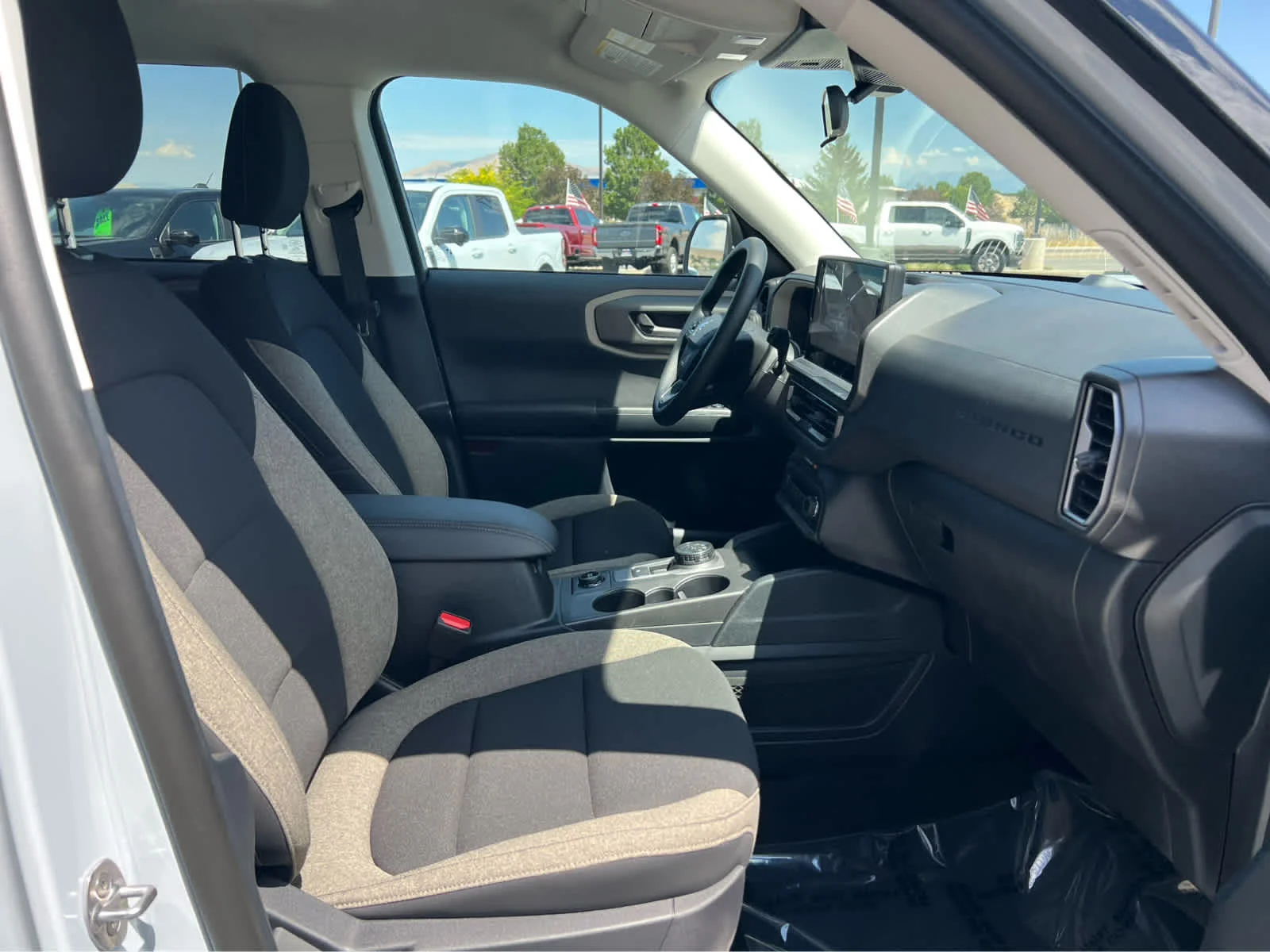 New 2026 Space White Metallic Ford Big Bend® image 17