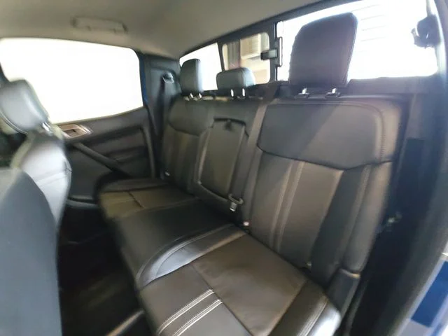 Used 2020 Lightning Blue Metallic Ford Lariat image 22