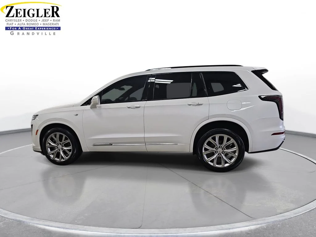 Used 2020 White Cadillac Sport image 8