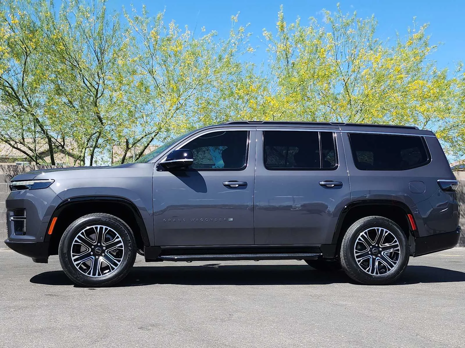 New 2026 Baltic Gray Metallic Clearcoat Jeep  image 6