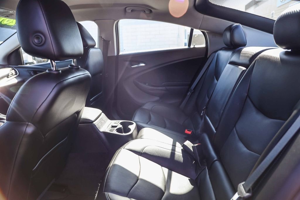 2018 Chevrolet Volt Premier - Photo 16
