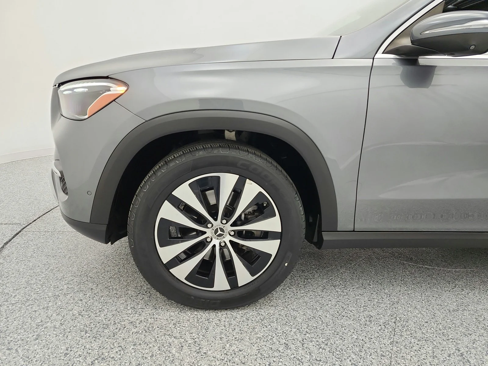 Certified Used 2024 Selenite Grey Metallic Mercedes-Benz GLE 350 4MATIC® SUV image 24