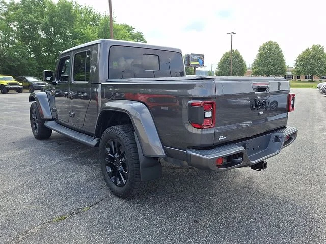 Certified Used 2021 Gray Jeep Overland image 7