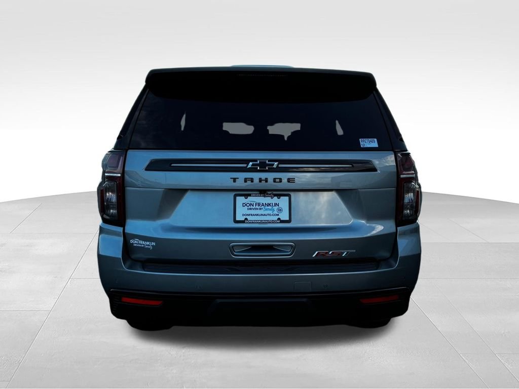 Used 2024 Gray Chevrolet RST image 3