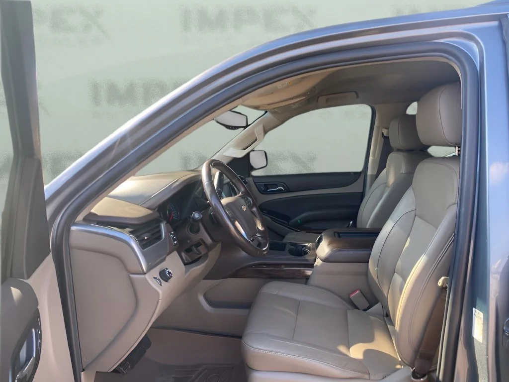 Used 2019 SATIN STEEL METALLIC Chevrolet LT image 9