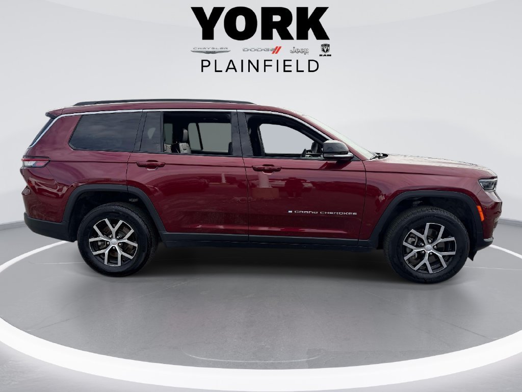 Used 2025 Red Jeep Limited image 4