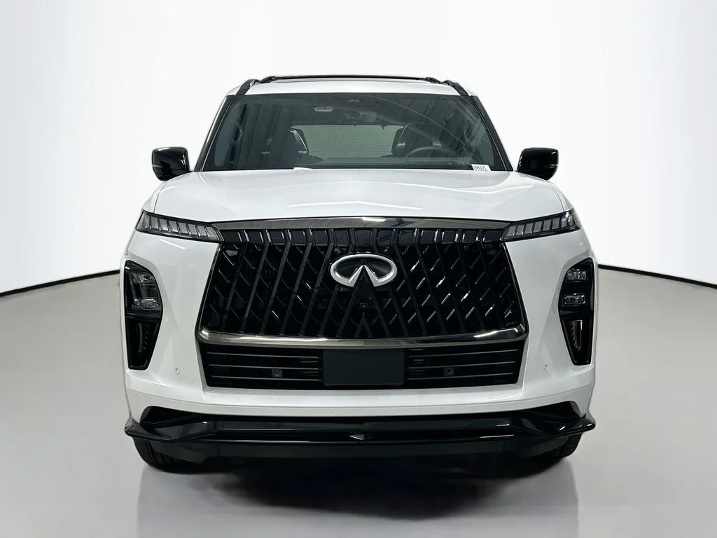 Certified Used 2026 White INFINITI SPORT image 6