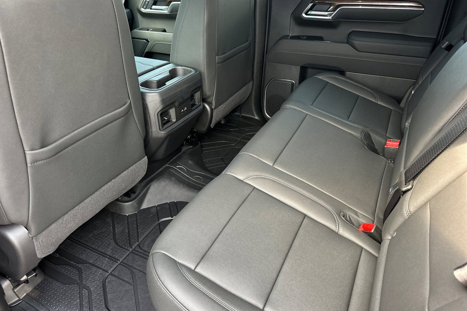 2026 Chevrolet Silverado 1500 LT - Photo 12