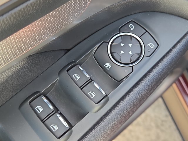Used 2018 Burgundy Ford XLT image 21