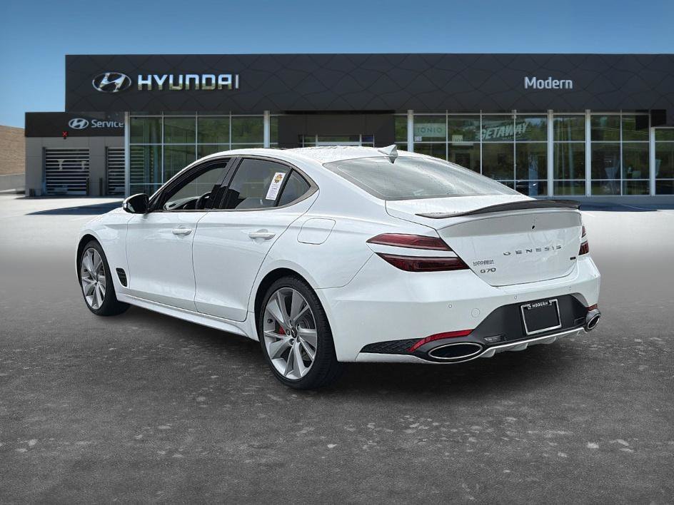 Used 2023 Uyuni White Genesis 3.3T image 5