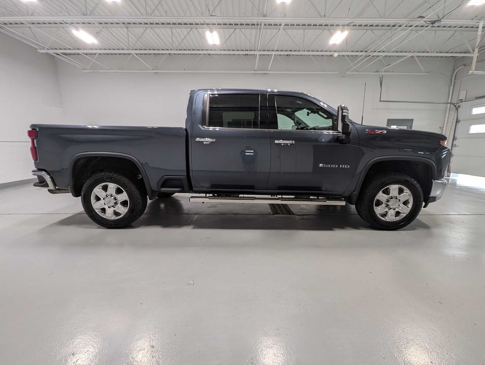 Used 2020 Shadow Gray Metallic Chevrolet LTZ image 7