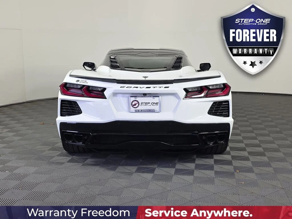 Used 2023 White Chevrolet Stingray image 7