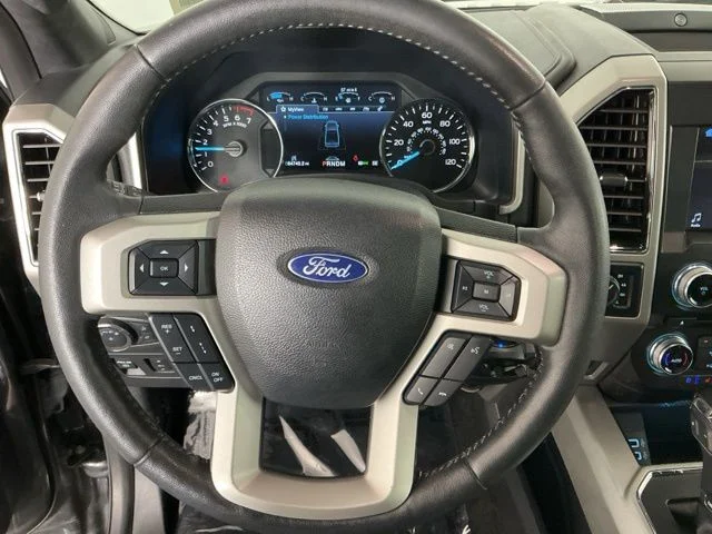 Used 2018 Magnetic Ford Lariat image 16
