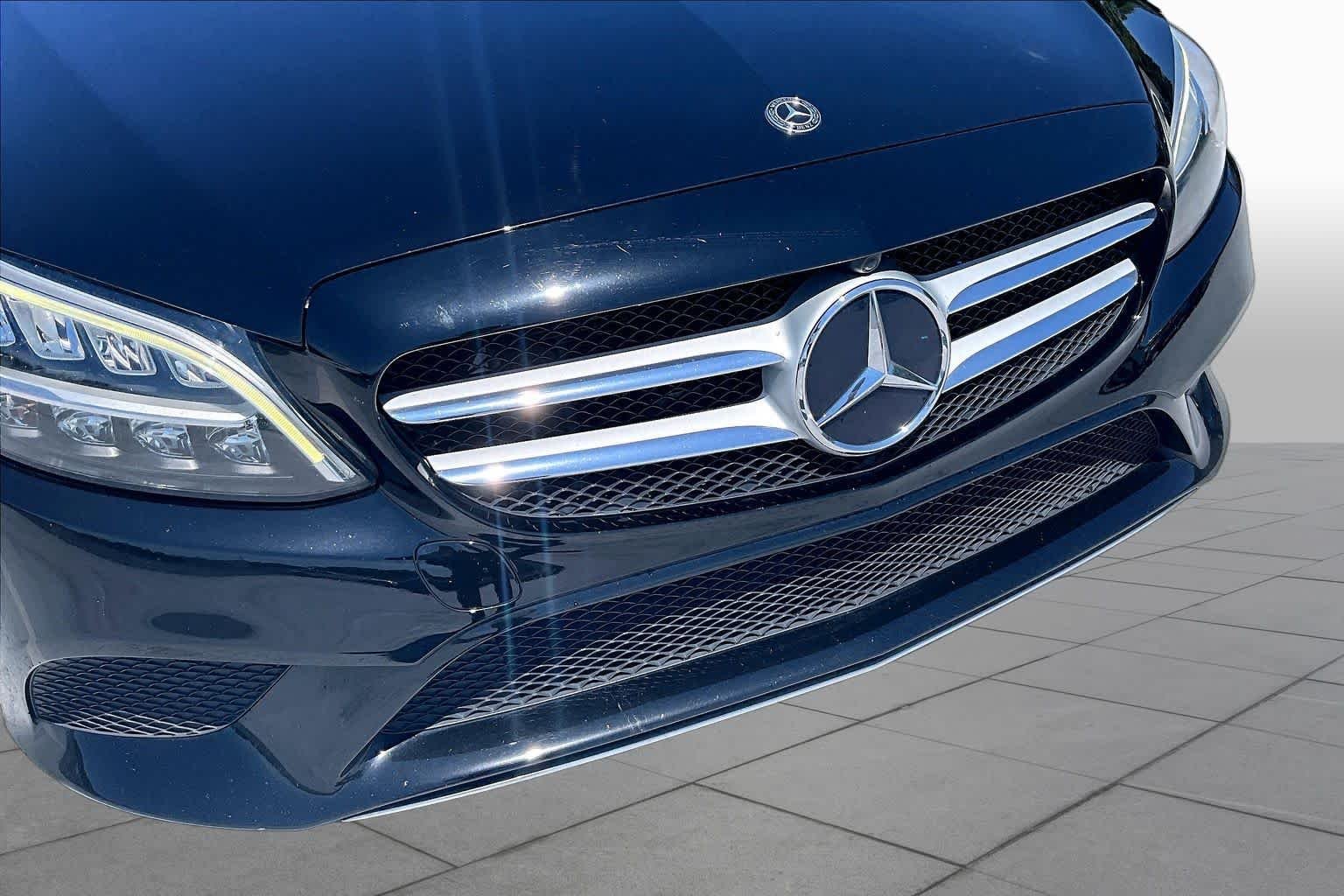 Used 2019 Obsidian Black Metallic Mercedes-Benz C 300 image 29