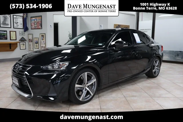 2017 Lexus IS Base