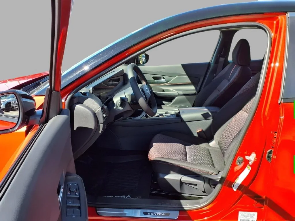 New 2027 Energetic Ember / Super Black Two-tone Nissan SR image 20