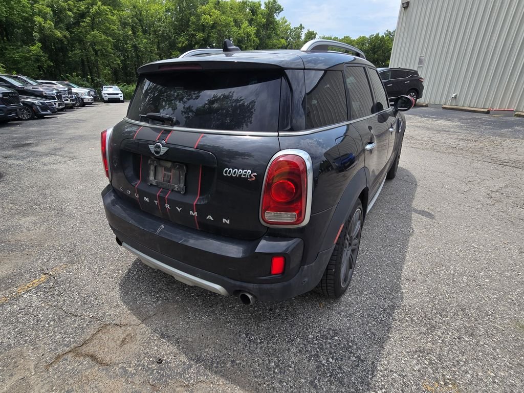 Used 2018 Black MINI Base image 7