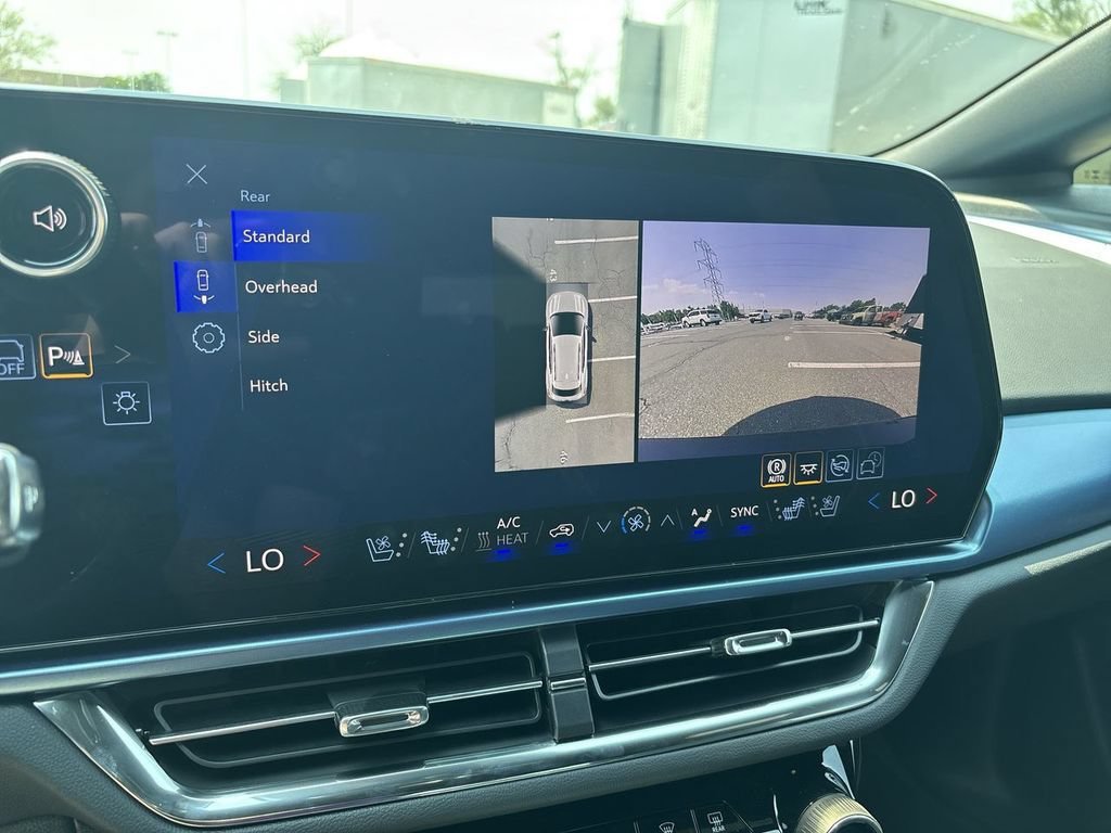 2026 Chevrolet Equinox EV 2LT - Photo 16