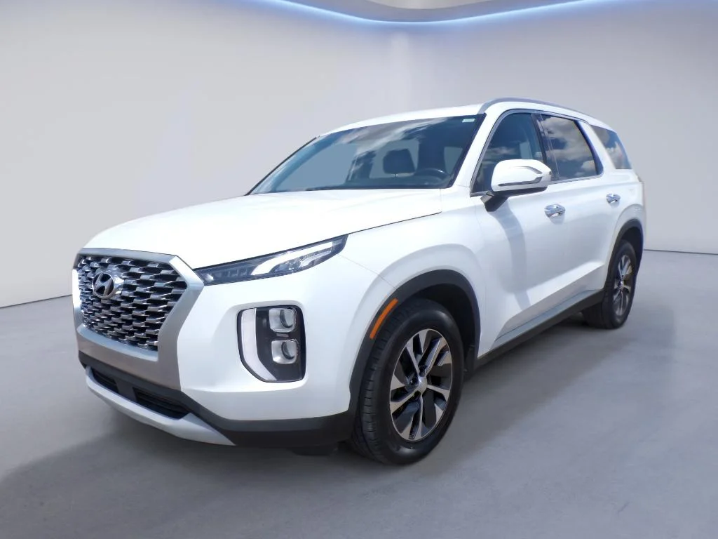 Used 2020 Hyper White Hyundai SEL image 1