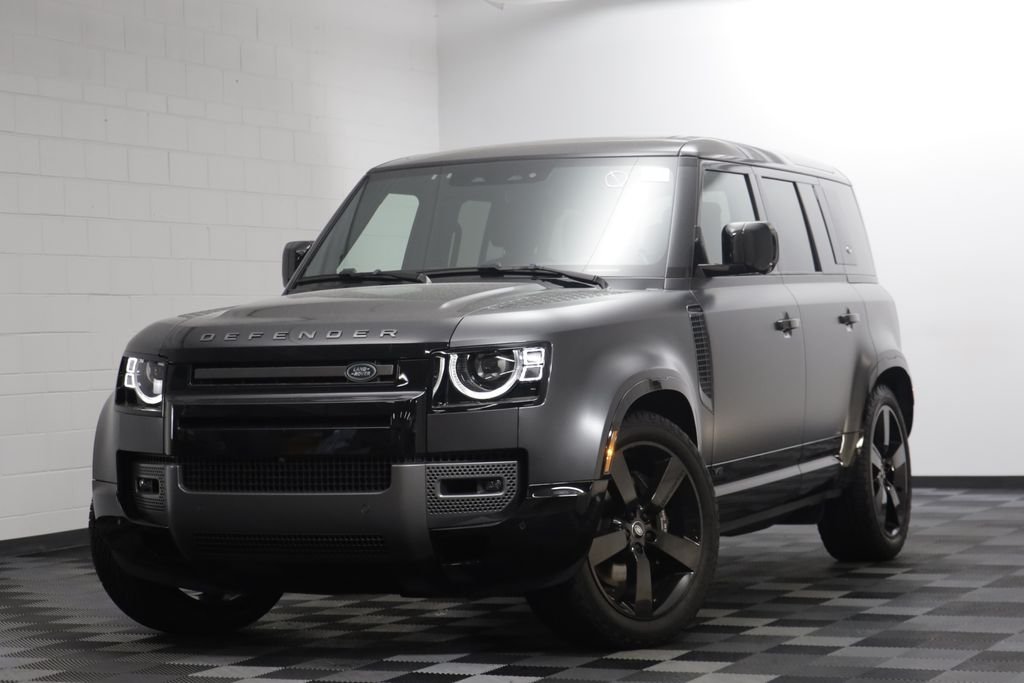 2023 Land Rover Defender Carpathian Edition's photo