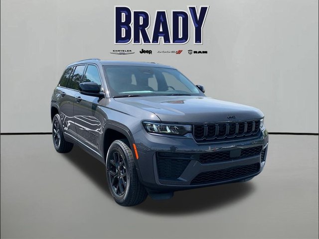 2026 Jeep Grand Cherokee Altitude