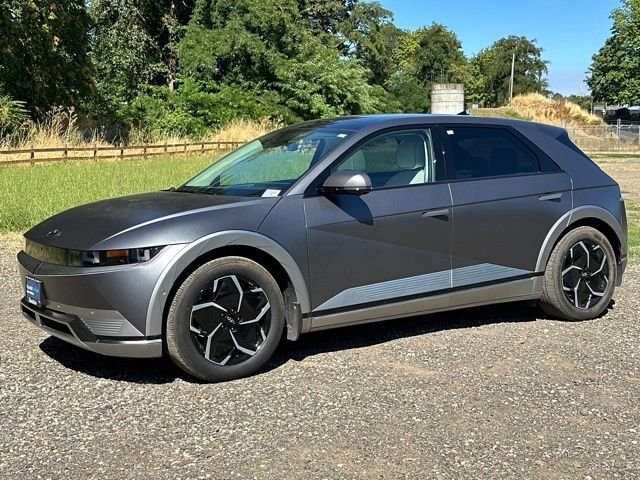Certified Used 2023 Gray Hyundai Limited image 5