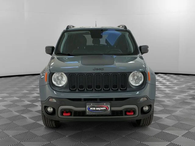 Used 2018 Gray Jeep Trailhawk image 8