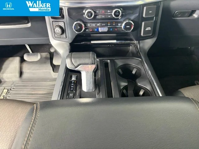 Used 2025 Black Ford Lariat image 32