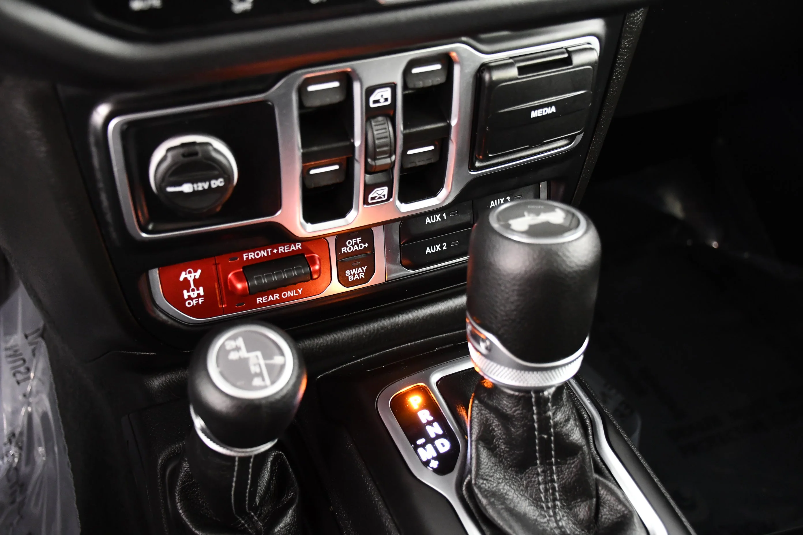 Used 2025 Black Clearcoat Jeep Rubicon image 21