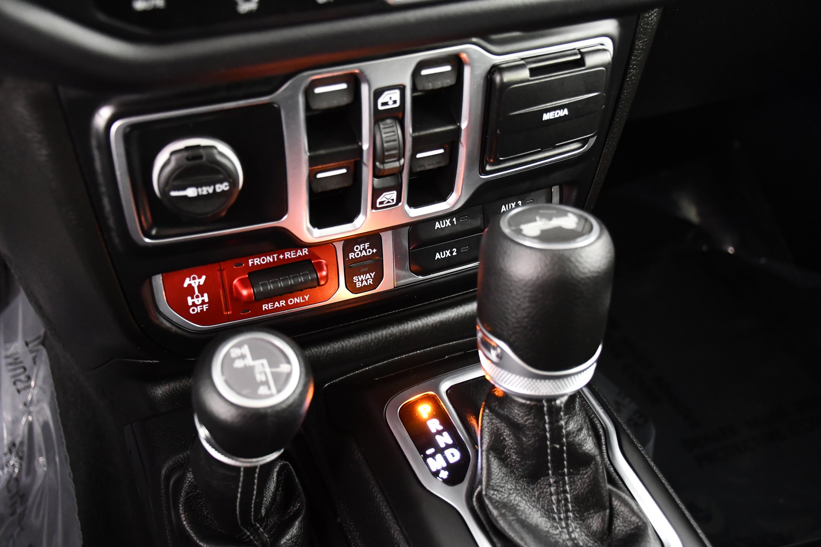 Used 2025 Black Clearcoat Jeep Rubicon image 21