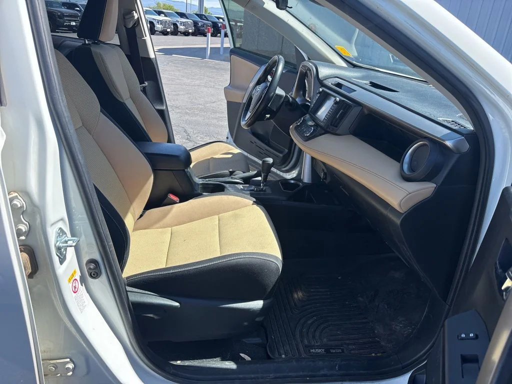 Certified Used 2018 White Toyota XLE image 8