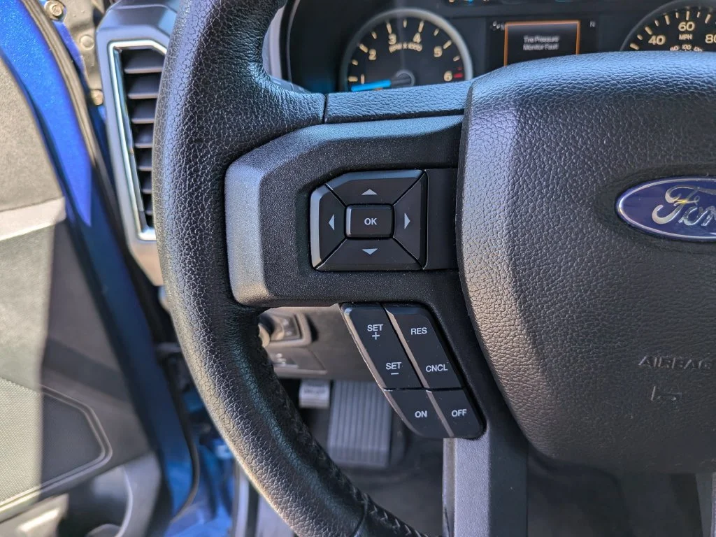 Used 2016 Blue Flame Metallic Ford XLT image 32
