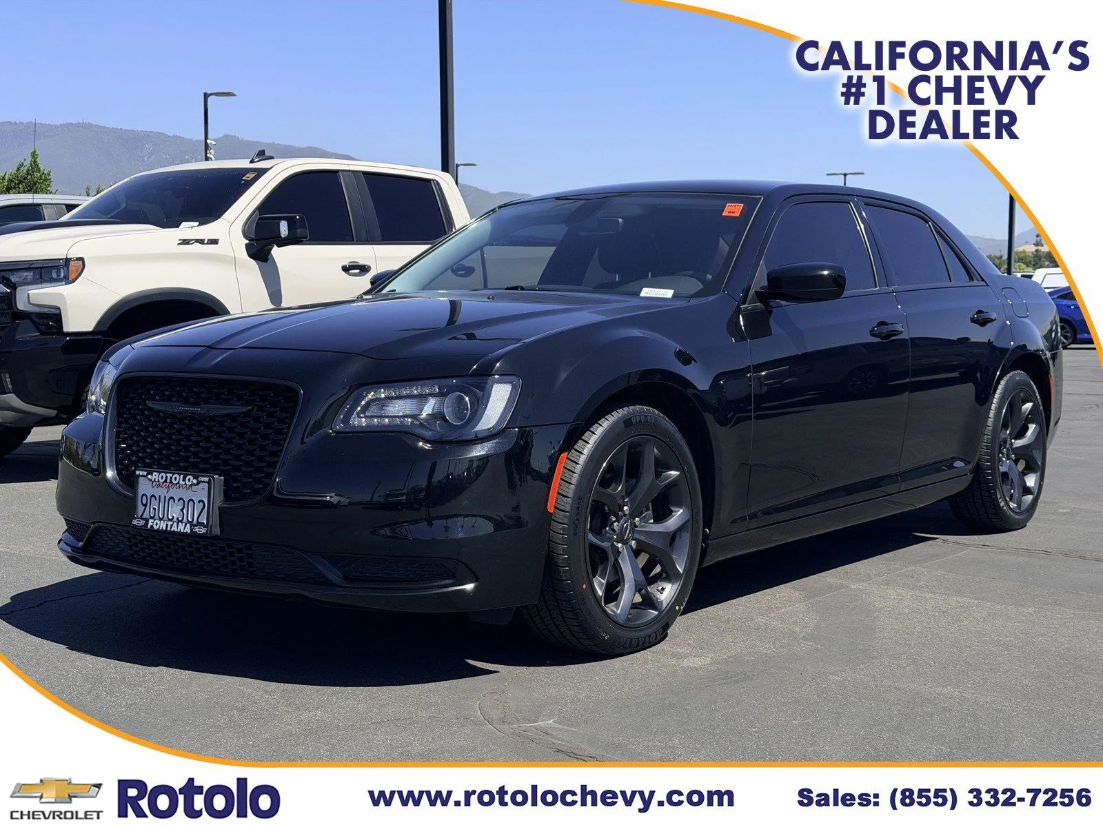 Used 2023 Gloss Black Chrysler Touring image 3