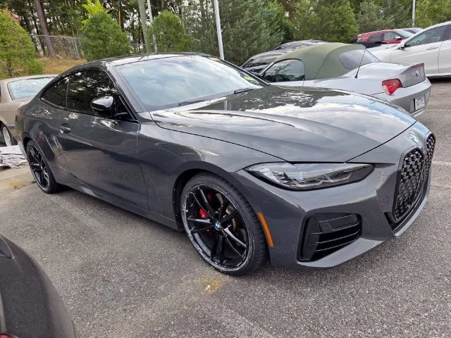 Used 2023 Gray BMW M440i xDrive image 4