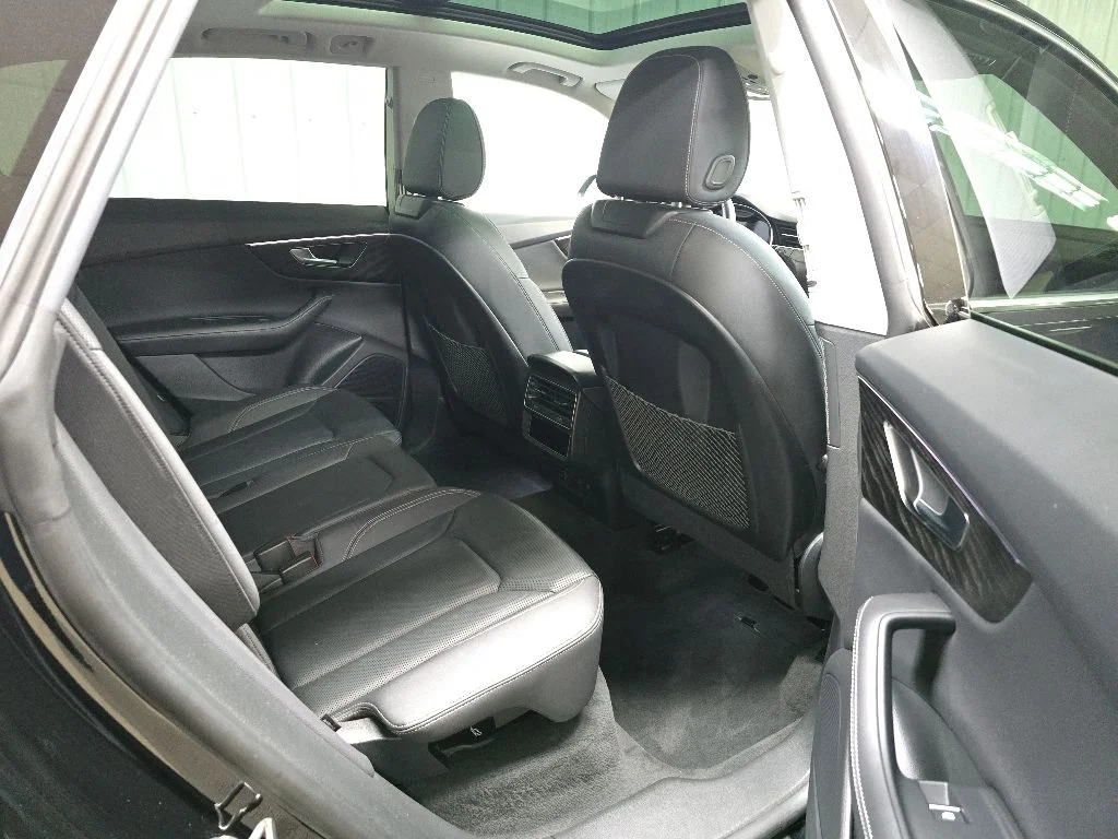 Used 2023 Black Audi 55 Premium Plus image 18