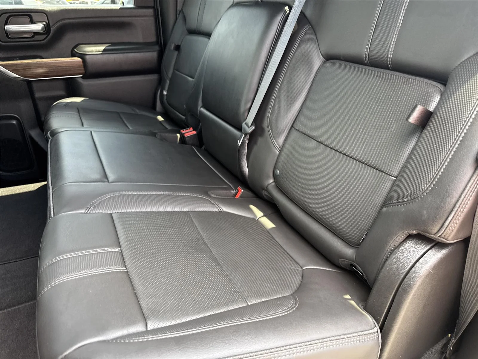 Used 2022 Black Chevrolet High Country image 34