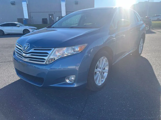 Used 2011 Blue Toyota Base image 3