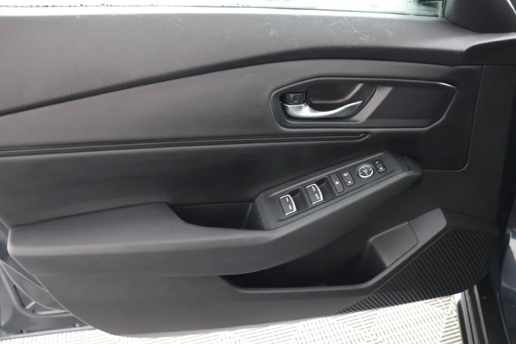 Used 2023 Meteorite Gray Metallic Honda EX image 25