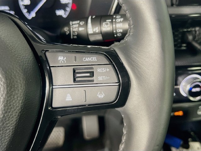 Used 2023 sparkle silver metallic Honda EX-L image 19