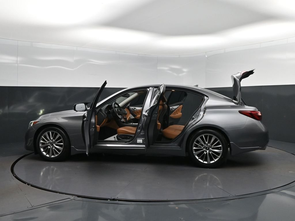 Certified Used 2023 Gray INFINITI LUXE image 42