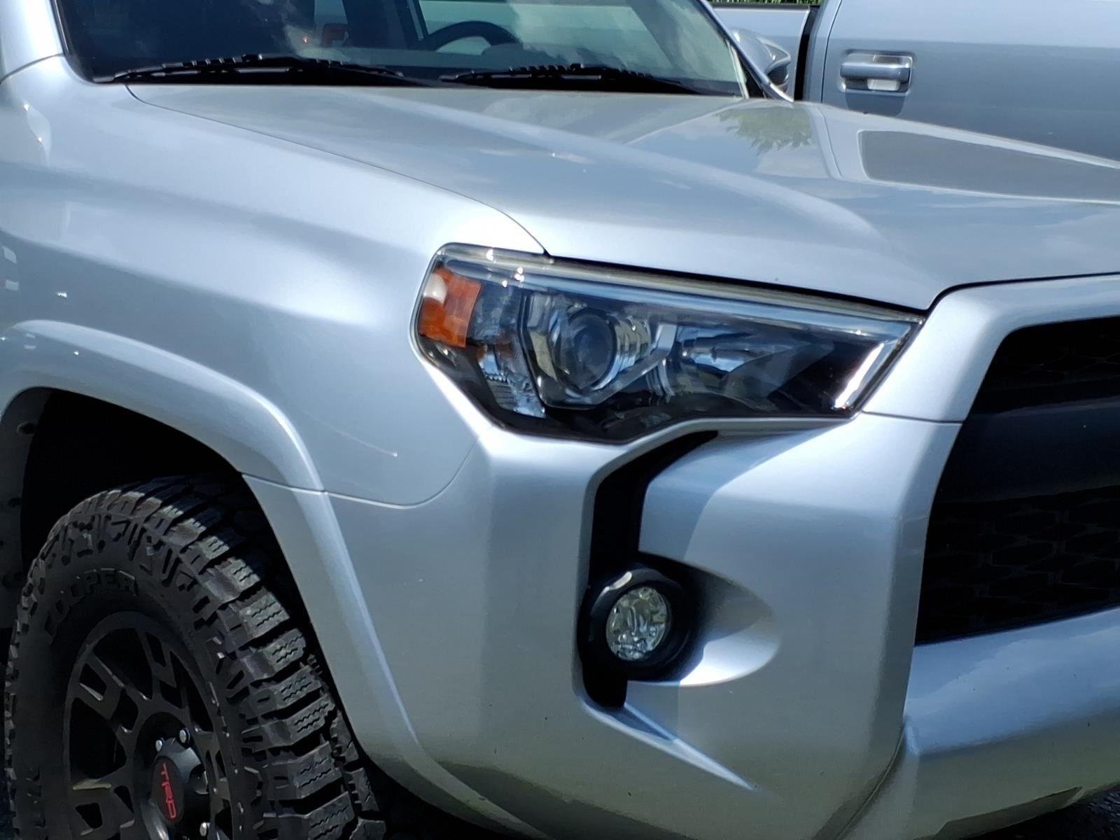 Used 2019 Classic Silver Metallic Toyota SR5 Premium image 6