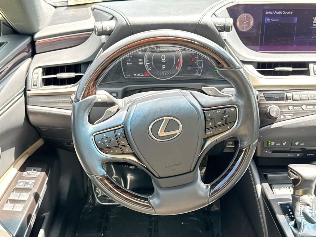 Used 2019 Silver Lexus 350 image 23