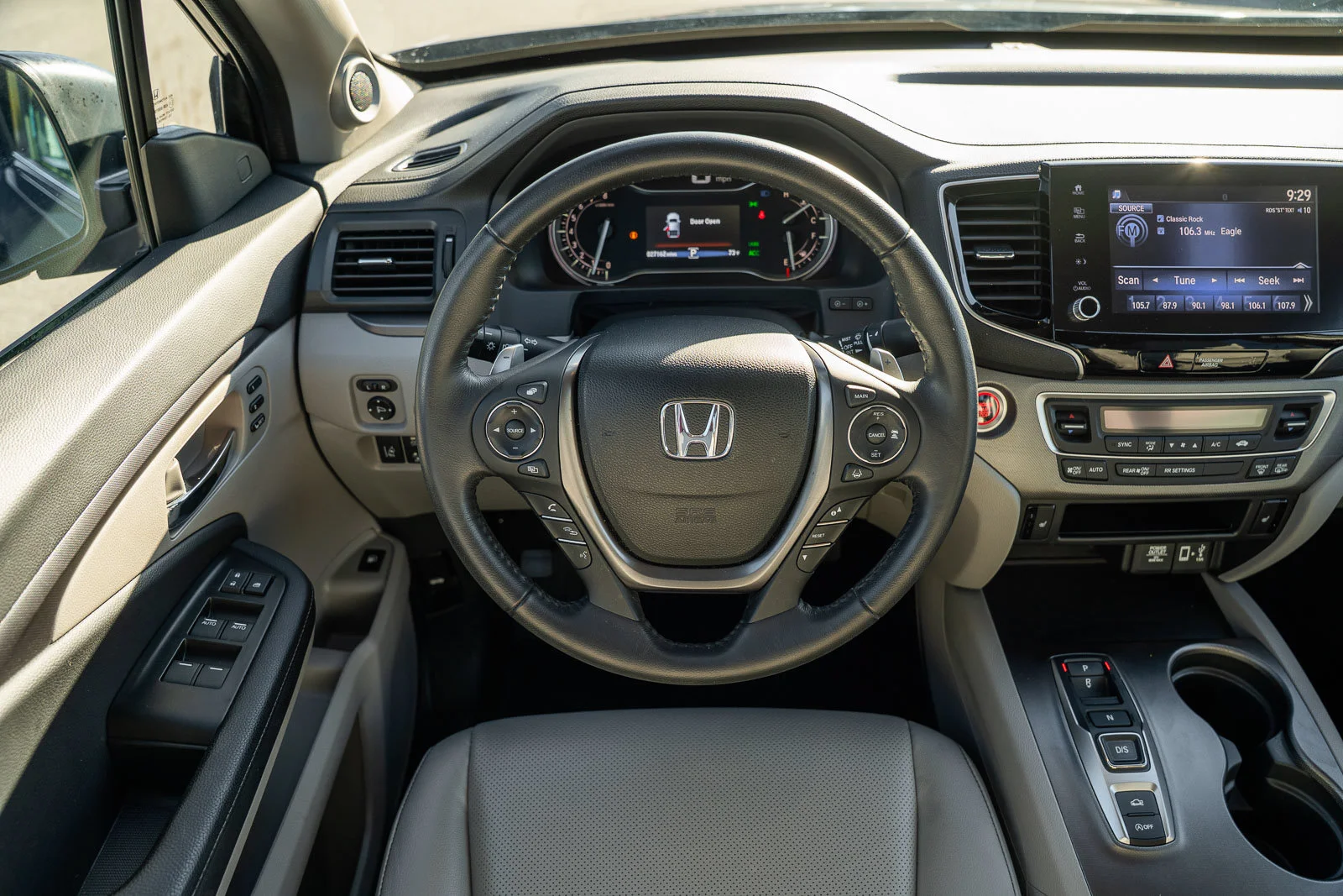 Used 2023 Gray Honda RTL image 26