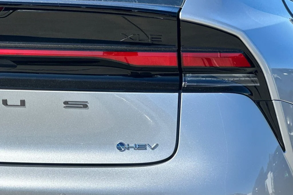 New 2027 Cutting Edge Toyota  XLE image 30