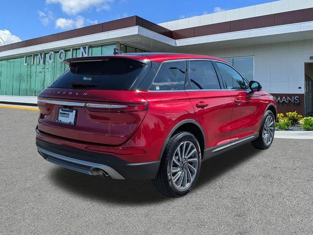 Certified Used 2025 Red Carpet Metallic Tinted Clearcoat Lincoln Reserve image 4