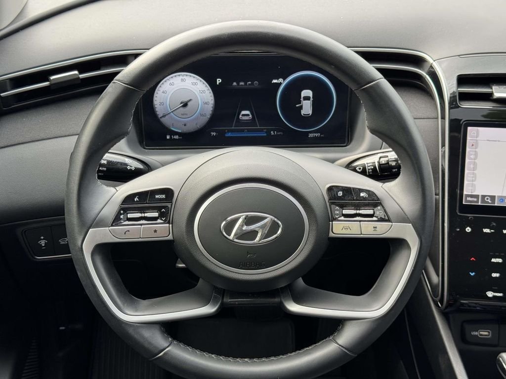 Used 2024 Gray Hyundai SEL image 11
