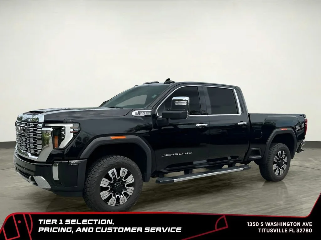 Used 2024 Onyx Black GMC Denali image 2
