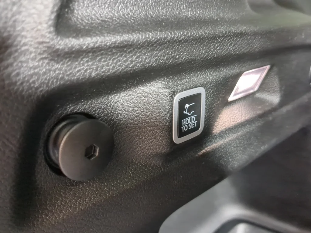 Used 2023 Black Jeep Limited image 18